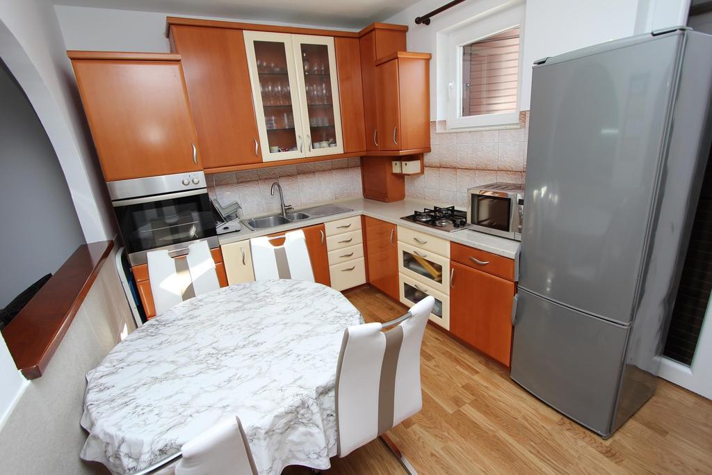 Apartment Ilinovic Rovinj Ngoại thất bức ảnh